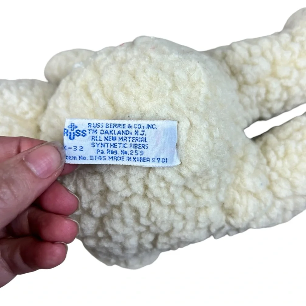 Vintage Russ Bertie & Co. 1983 Snuggle Softener Bear Plush - Picture 4 of 5